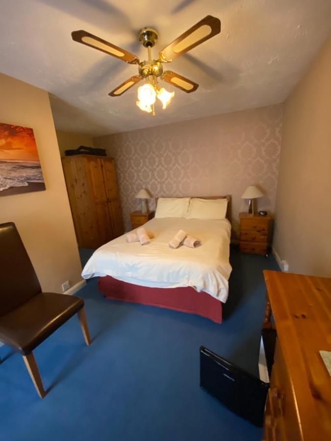 The Copley Arms Hotel Looe Bilik gambar